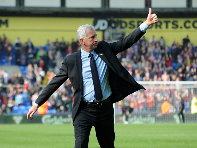 Pardew thumbs up